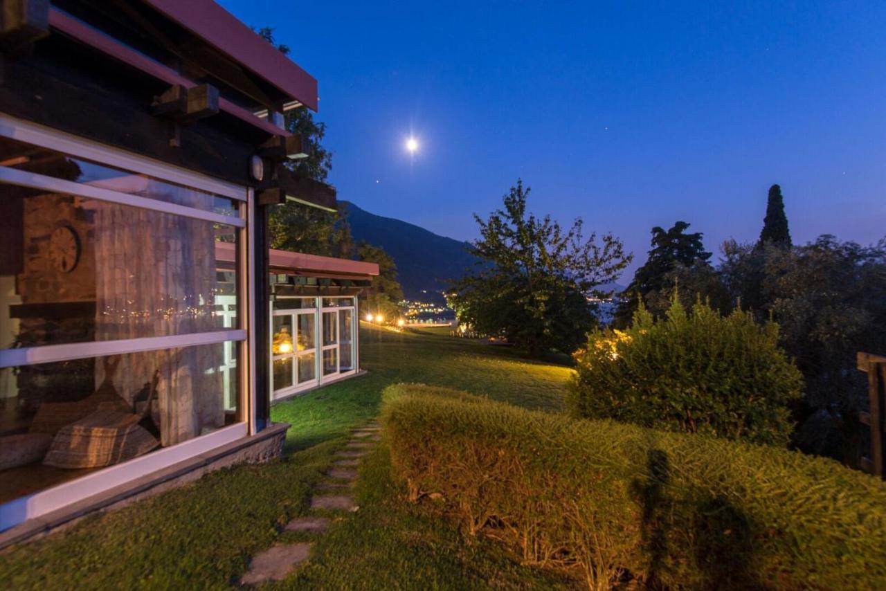 Villa Meraviglia - Villa With Breathtaking Lake Como Views Colico Extérieur photo